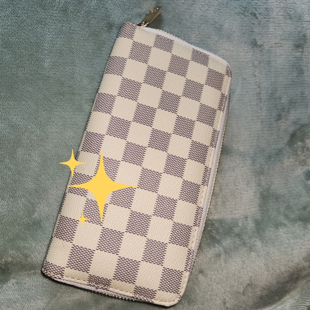 Designer Like Zip Long Wallet